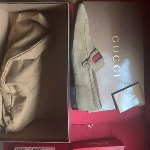 Authentic Gucci loafers size 10 .cosmetically good